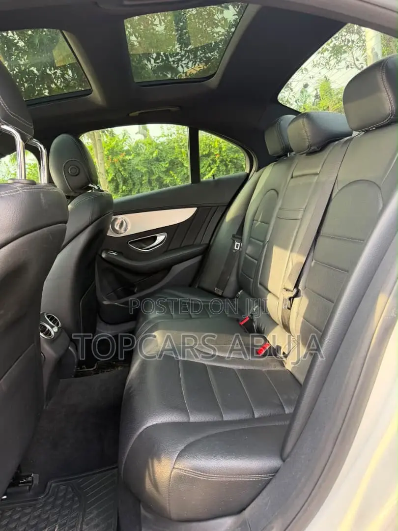 Mercedes-Benz C400 2017 White