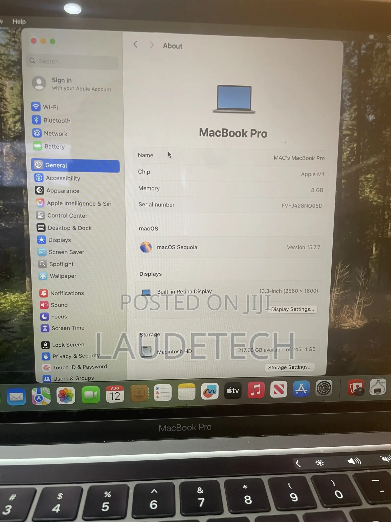 Laptop Apple MacBook Pro 2020 M1 8GB Apple M1 SSD 256GB