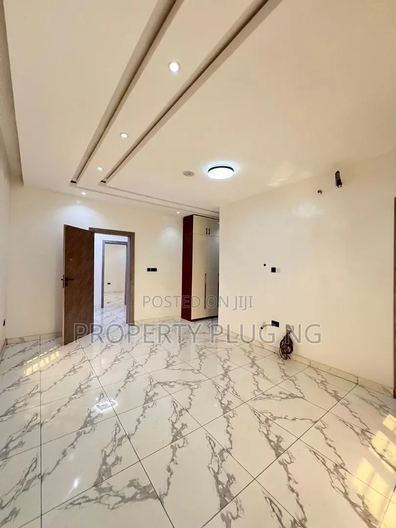4bdrm House in Lekki for sale