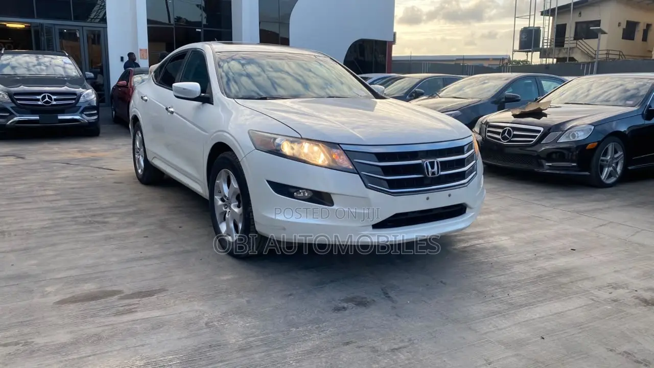 Honda Accord Crosstour 2012 White