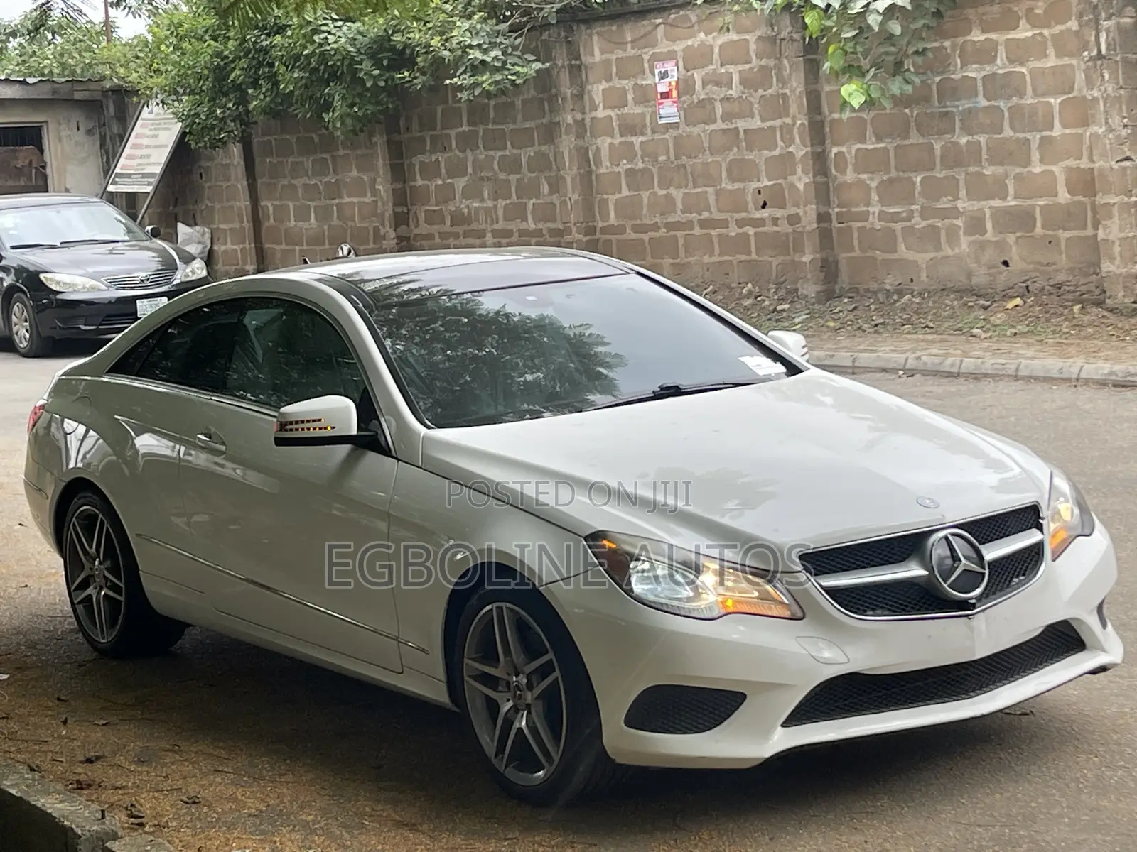 Mercedes-Benz E350 Base 4Matic Coupe AWD (3.5L 6cyl 7A) 2014 White