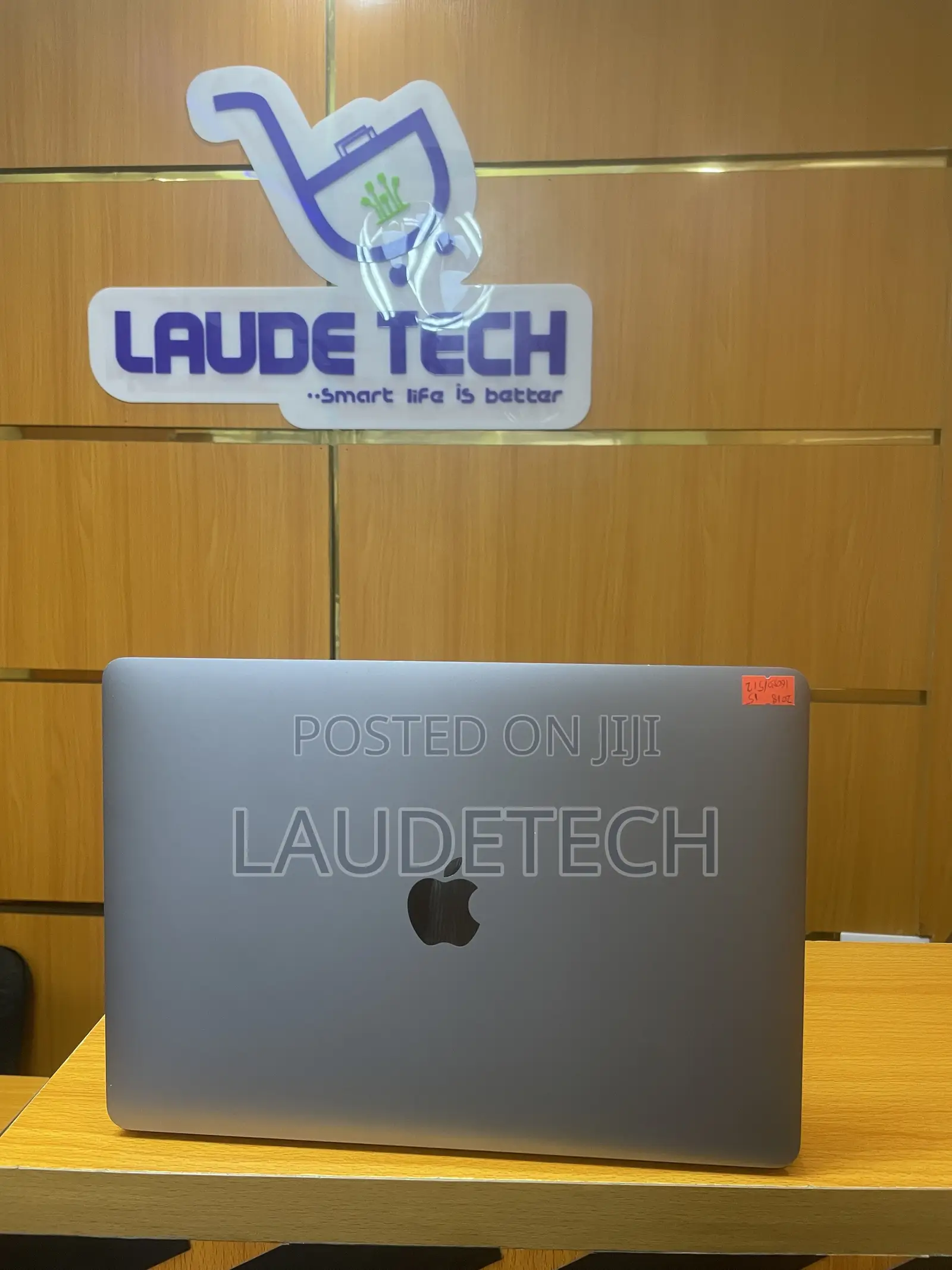 Laptop Apple MacBook Pro 2018 16GB Intel Core i5 SSD 512GB
