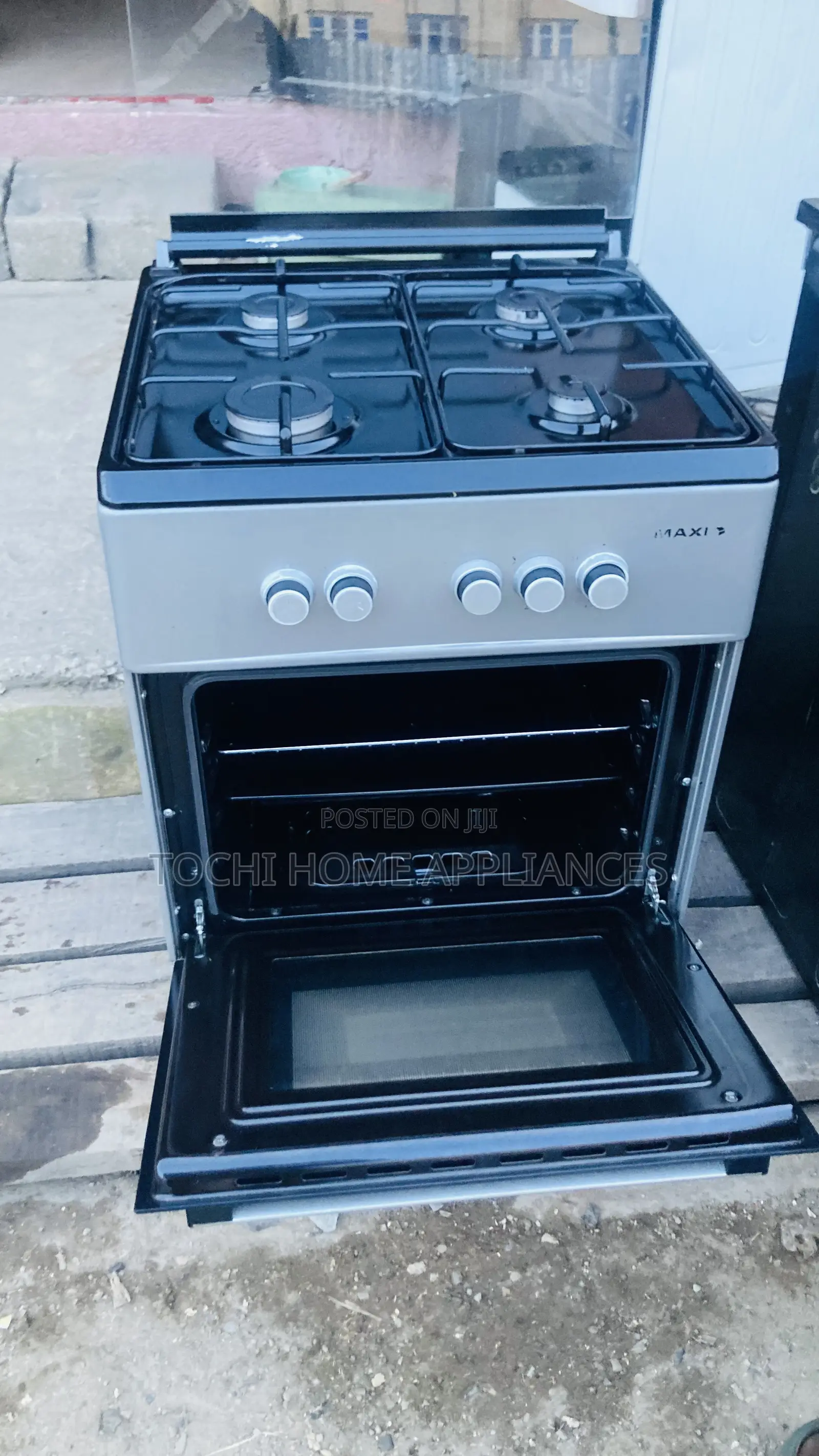 Clean Used 4 Burners Gas Cooker
