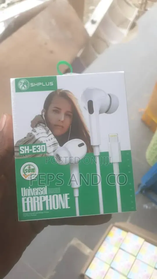 Ear - Piece/Phones