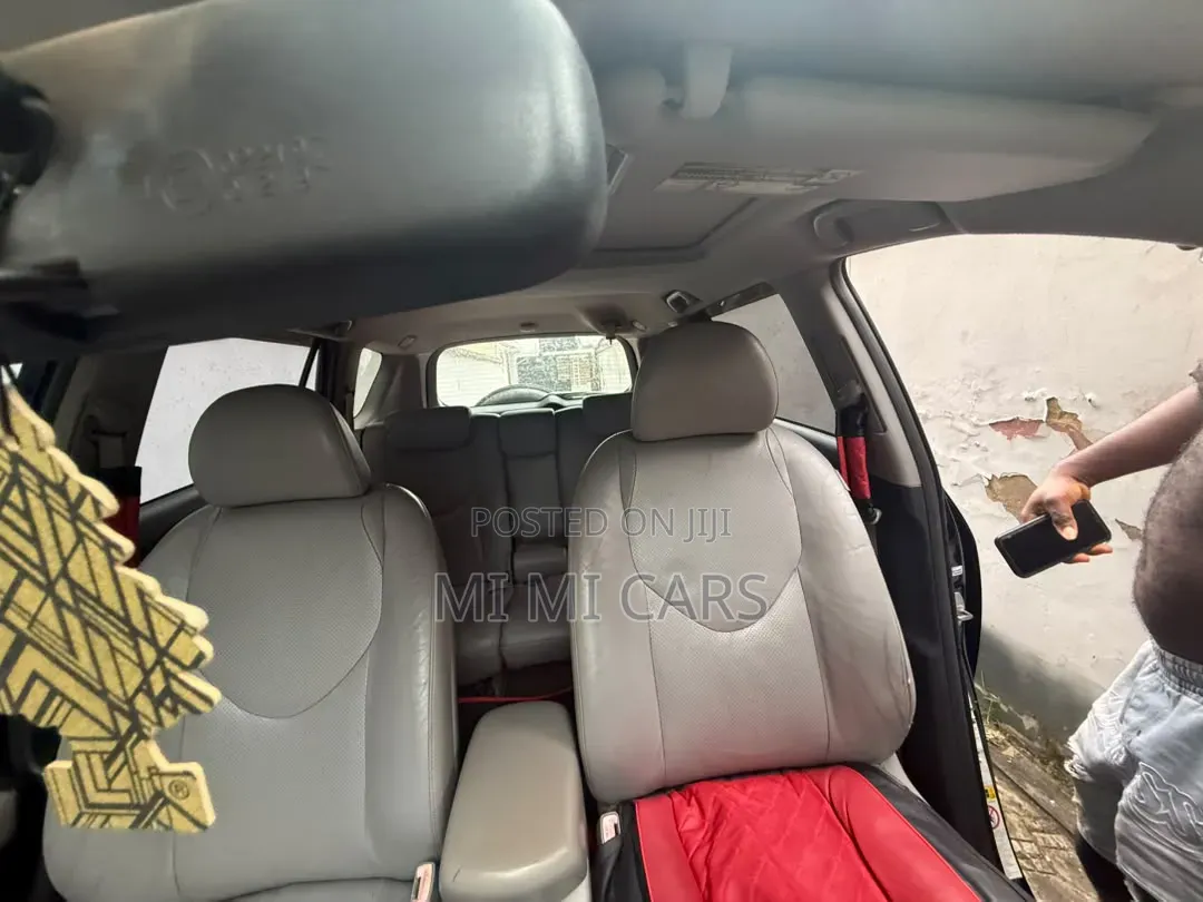 Toyota RAV4 2008 Blue