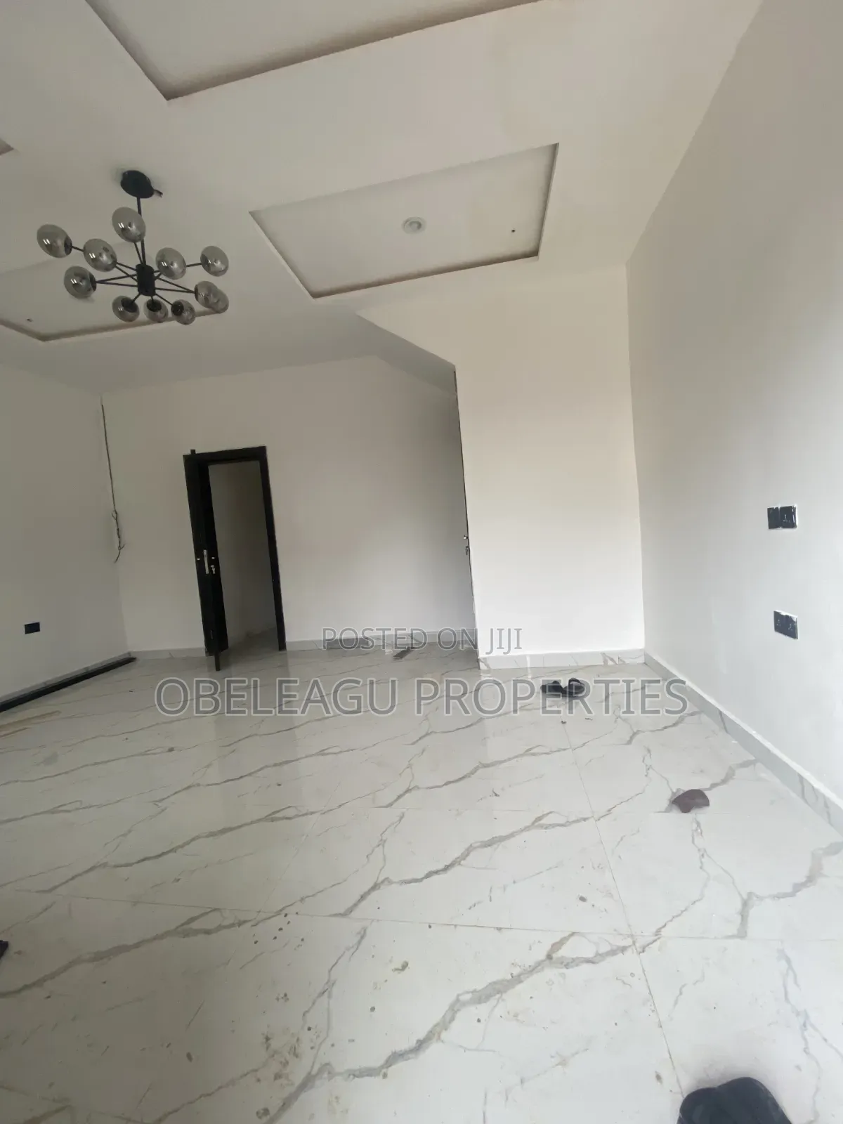5bdrm Duplex in Lakeview, Apple Junction for sale