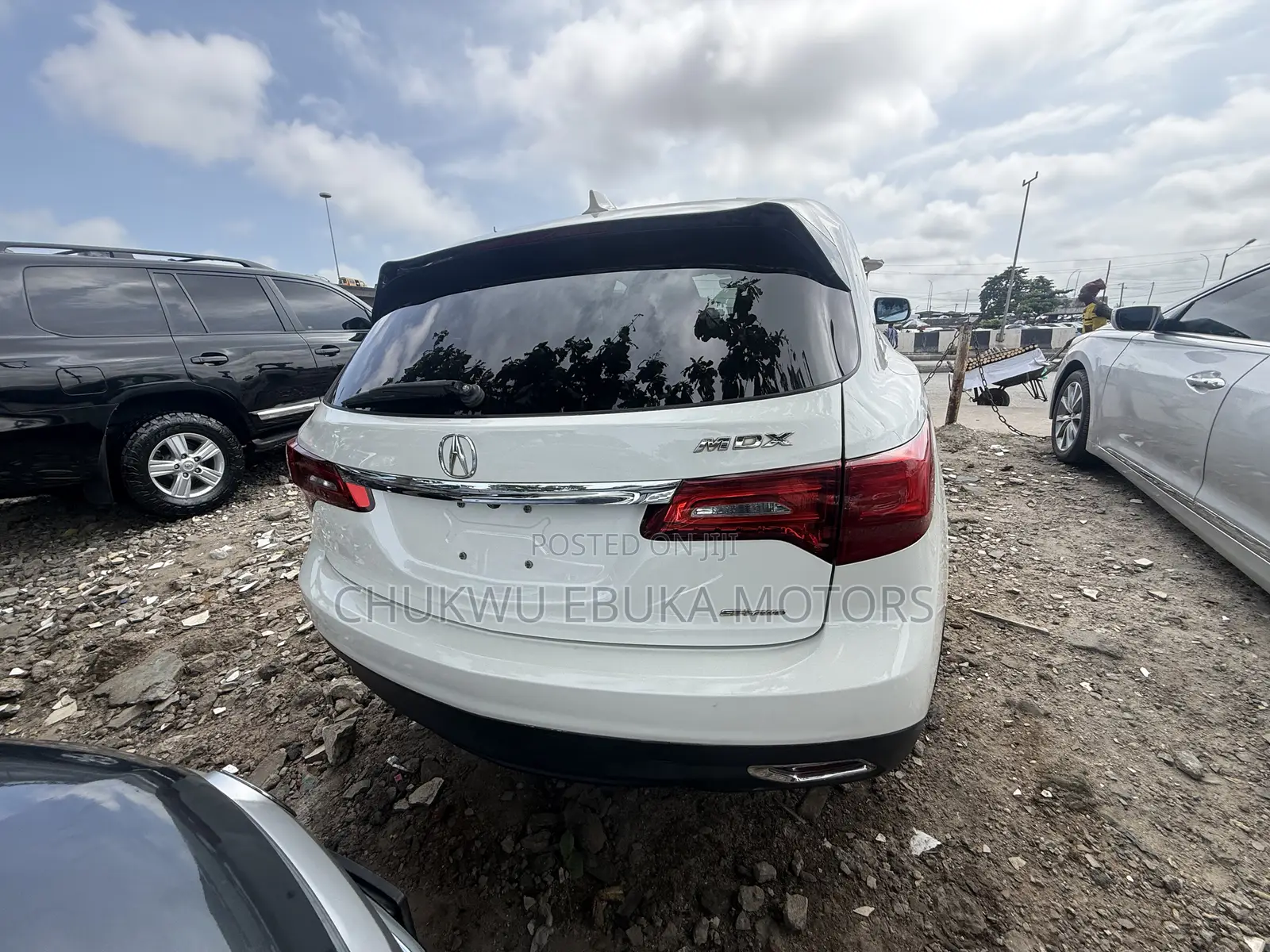 Acura MDX SUV 4dr FWD (3.5L 6cyl 9A) 2016 White