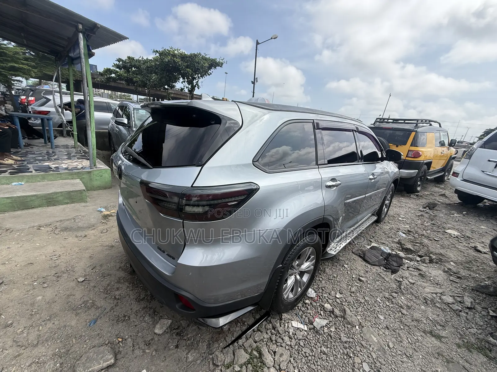Toyota Highlander XLE 4dr SUV AWD (3.5L 6cyl 6A) 2015 Silver
