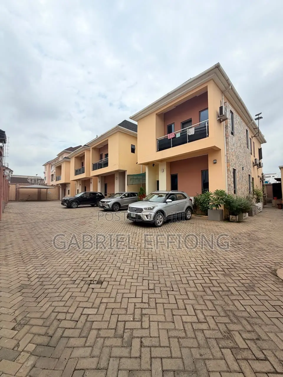 4bdrm Duplex in Jahi for rent