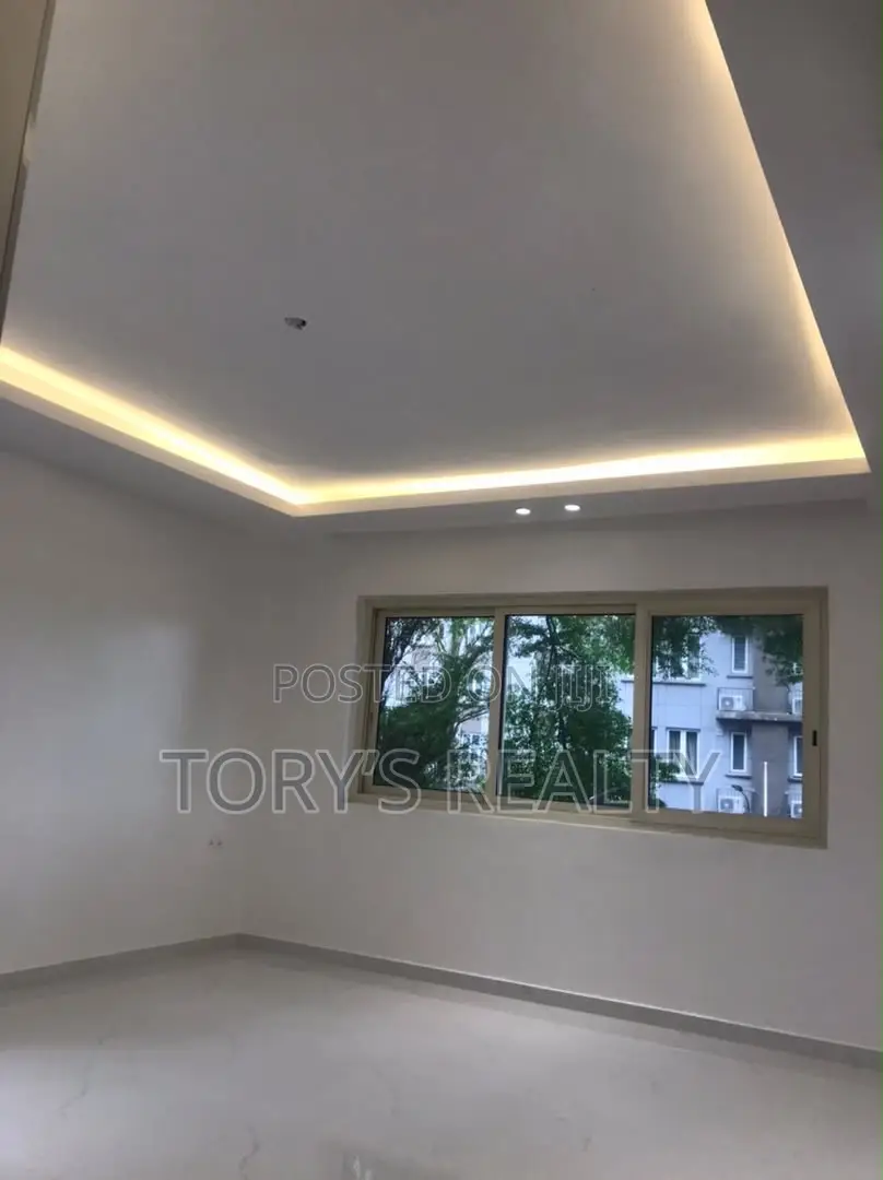 3bdrm Apartment in Old Ikoyi for rent