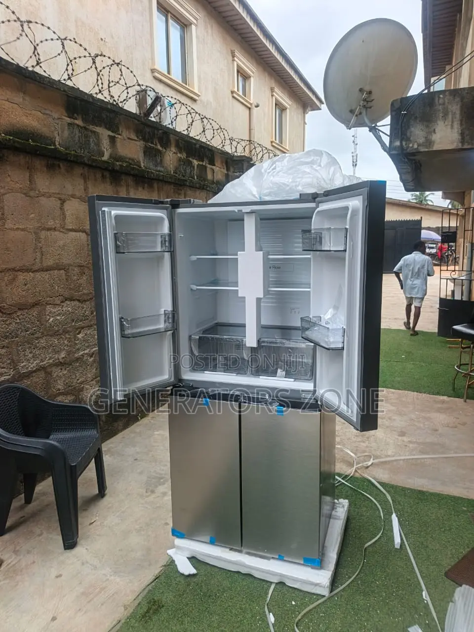 Hisense 54wc-Rq 427L Four Door Refrigerator With Modern Flat Design