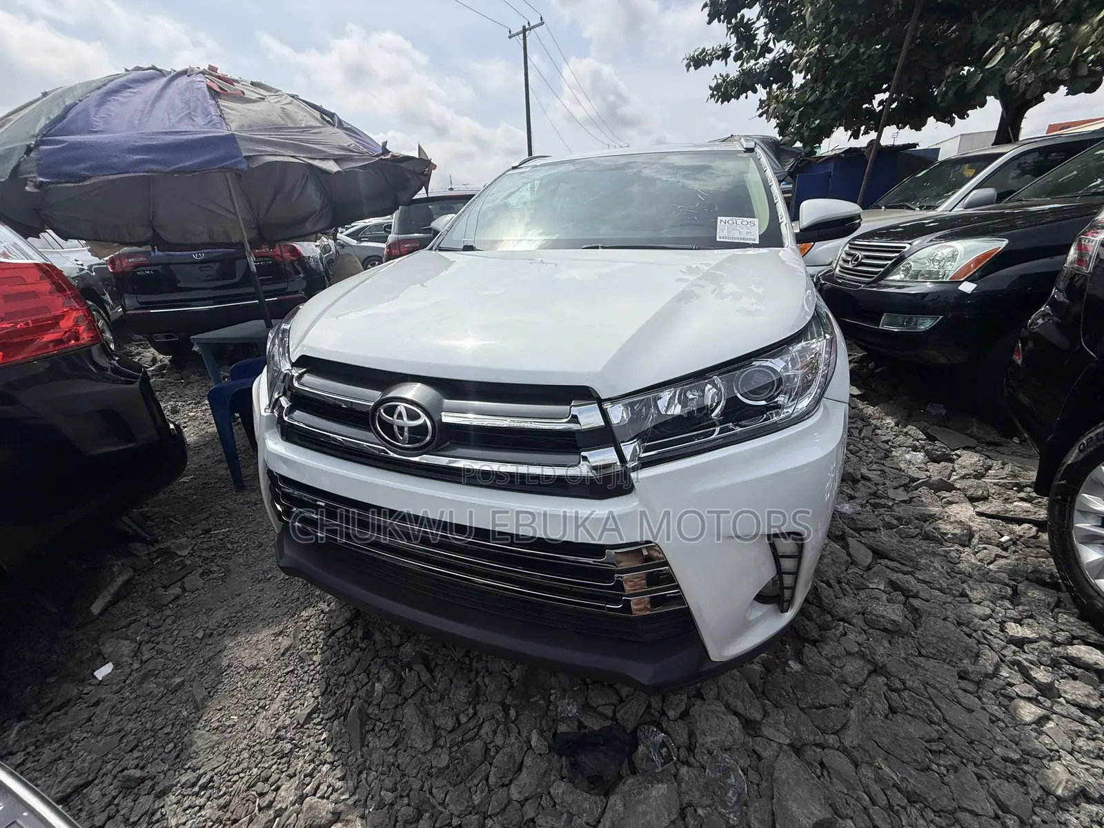 Toyota Highlander LE Plus V6 4x4 (3.5L 6cyl 6A) 2016 White