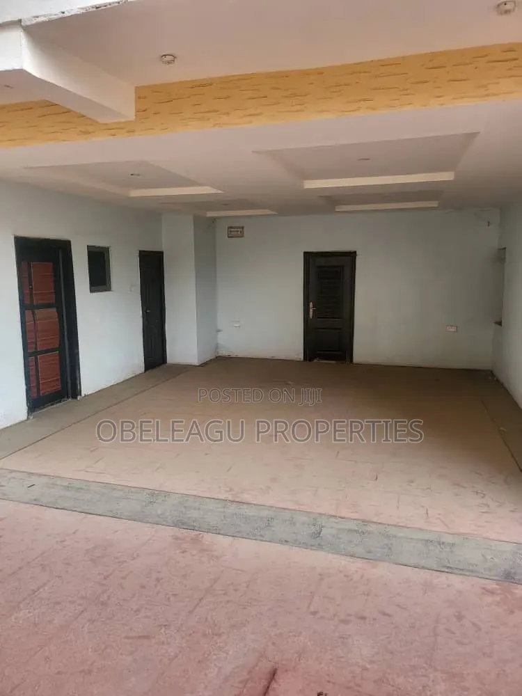 6bdrm Townhouse/Terrace in Victory, Ago Palace for sale