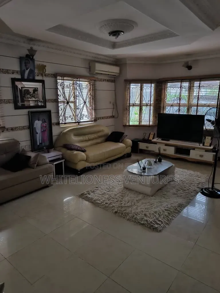 Furnished 5bdrm Duplex in Isolo for sale