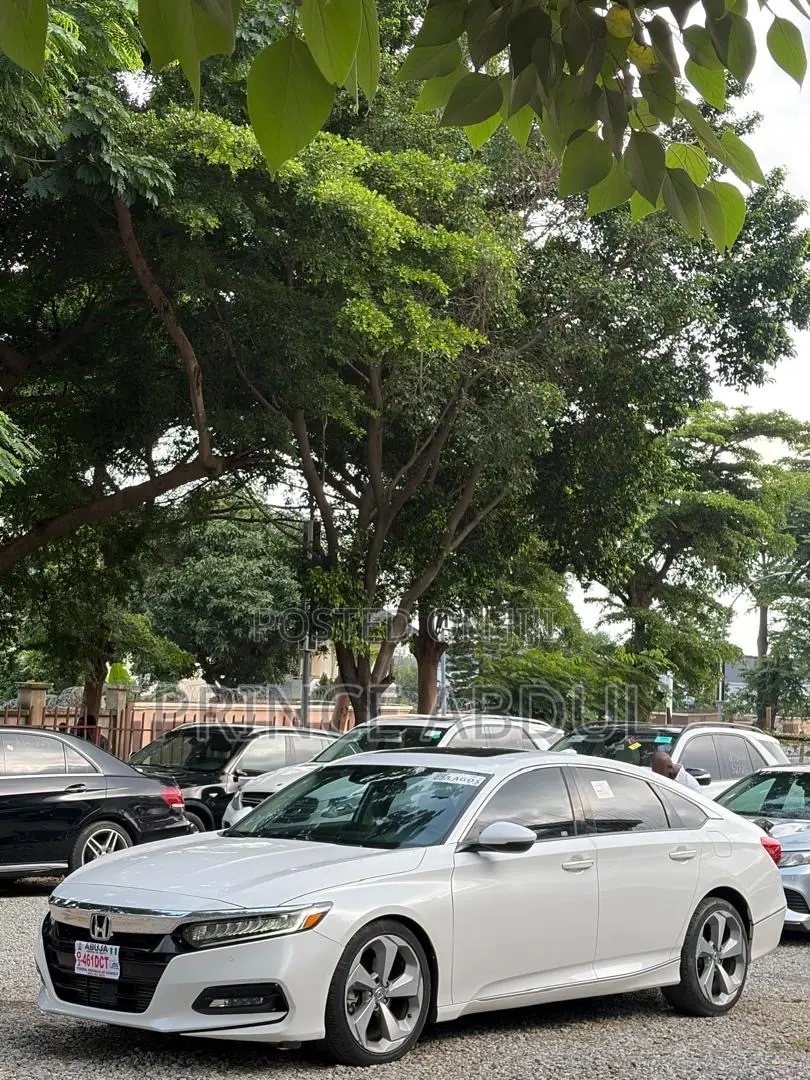 Honda Accord 2019 White