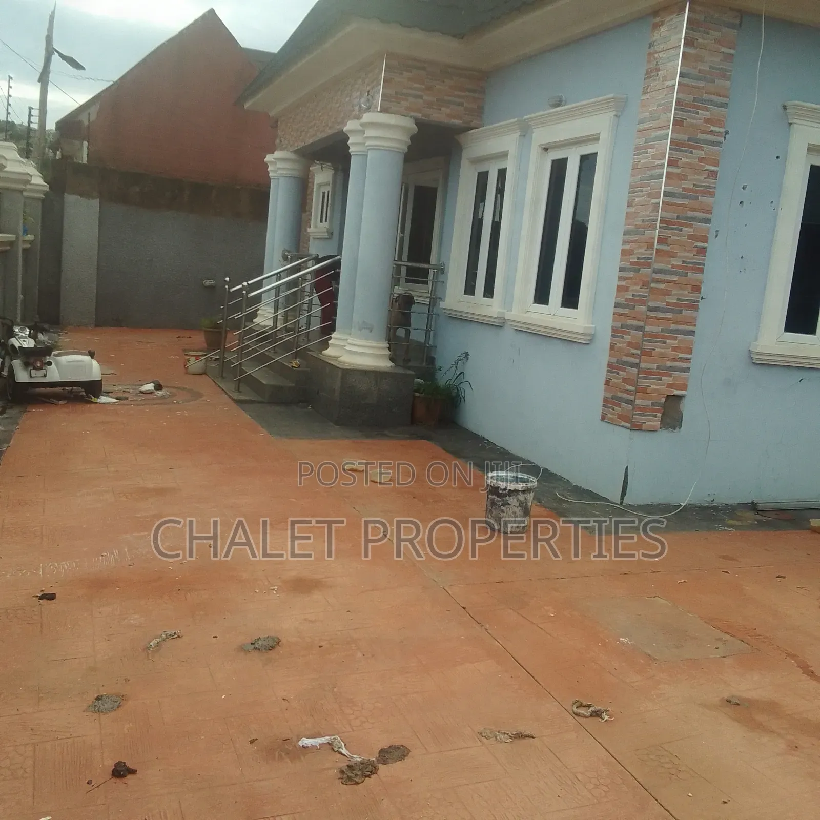 3bdrm Bungalow in Angwa Kolo, Zuba for sale