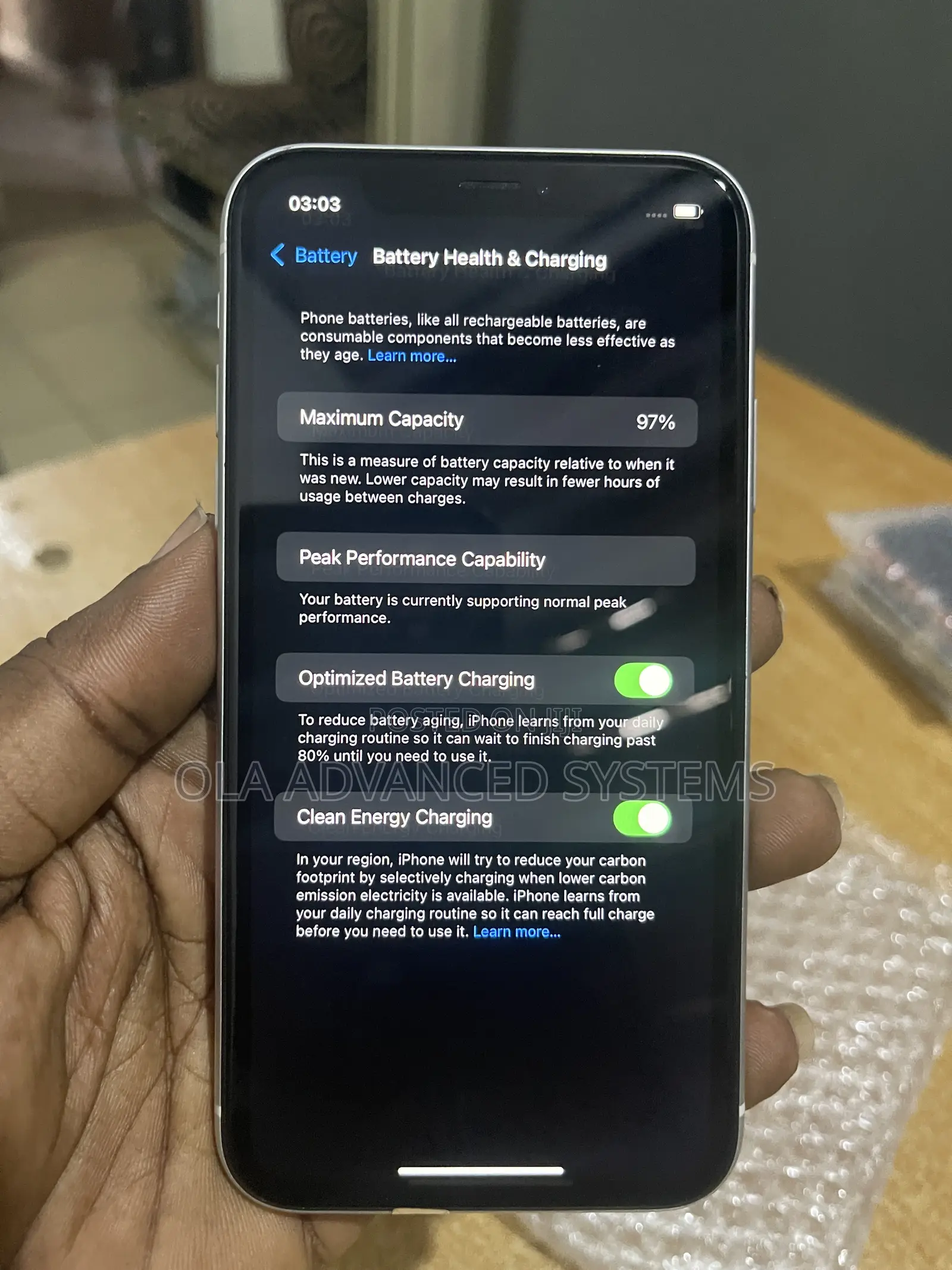 Apple iPhone XR 64 GB White