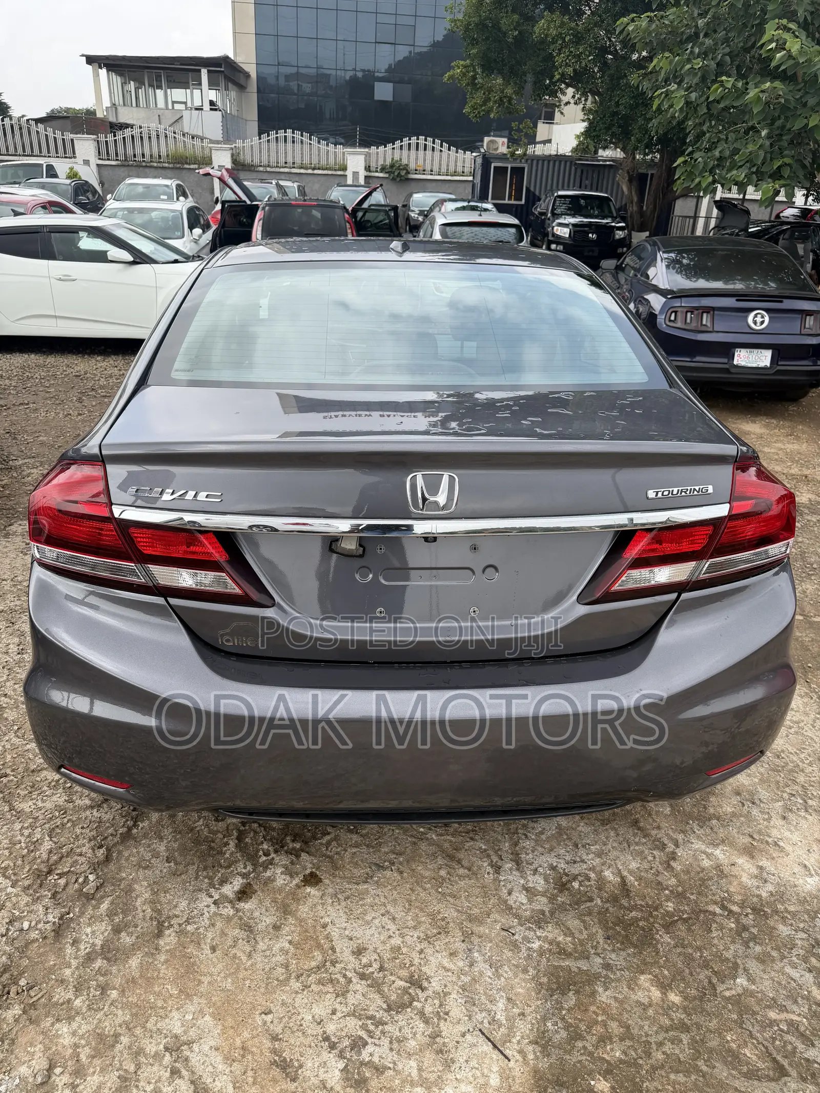 Honda Civic EX-L w/Navigation 4dr Sedan (1.8L 4cyl CVT) 2015 Gray