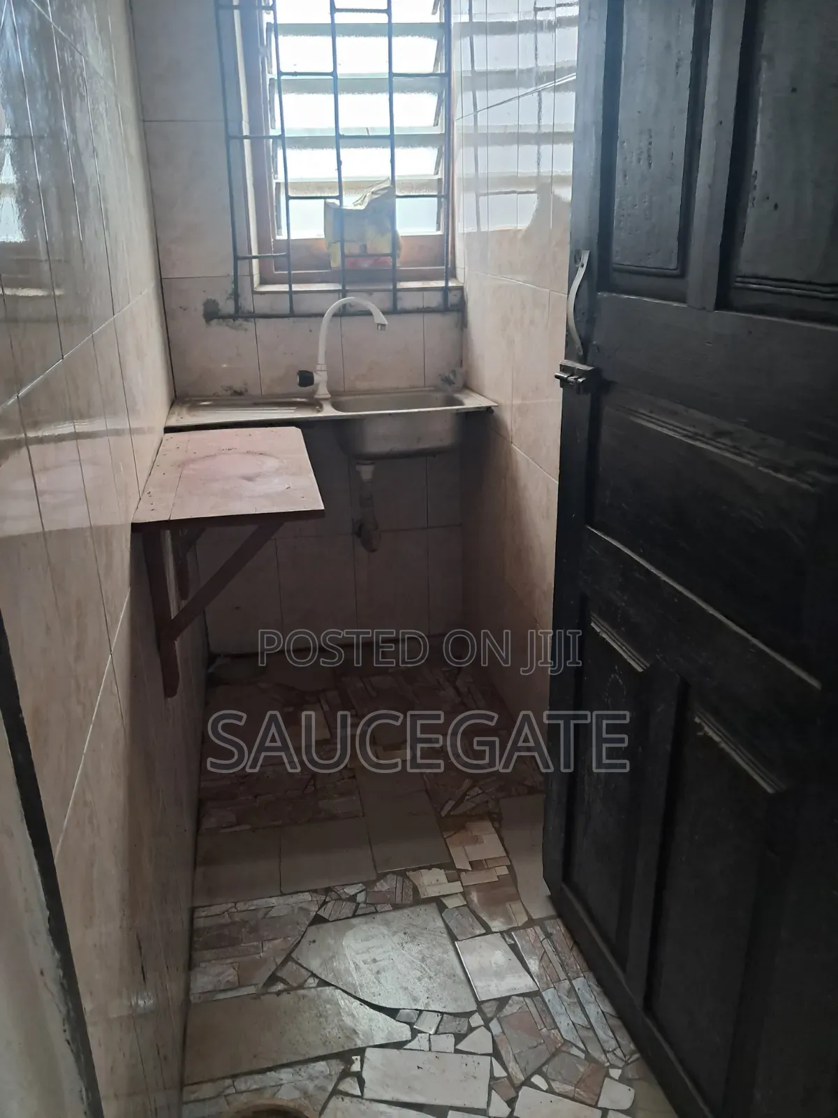 1bdrm Bedsitter in Ijegun Satellite for rent