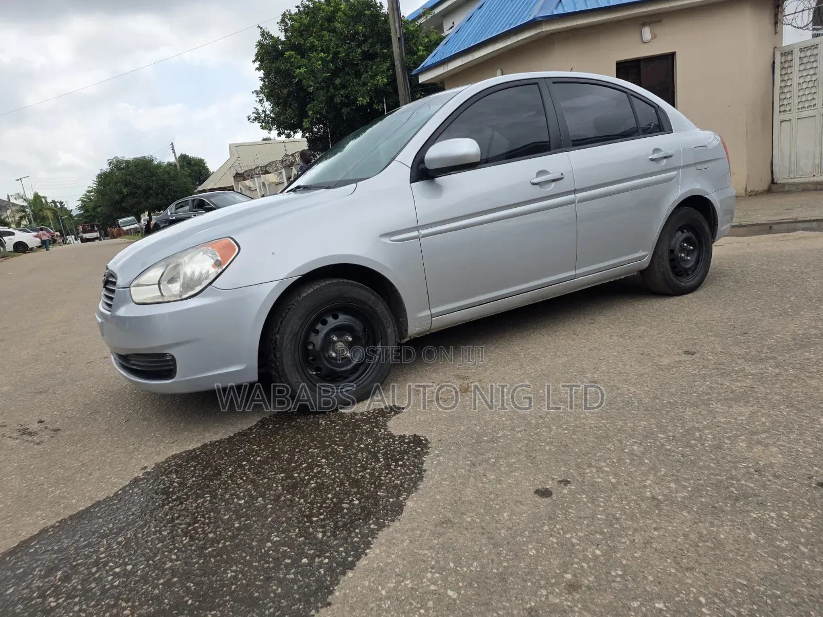 Hyundai Accent 2012 Silver