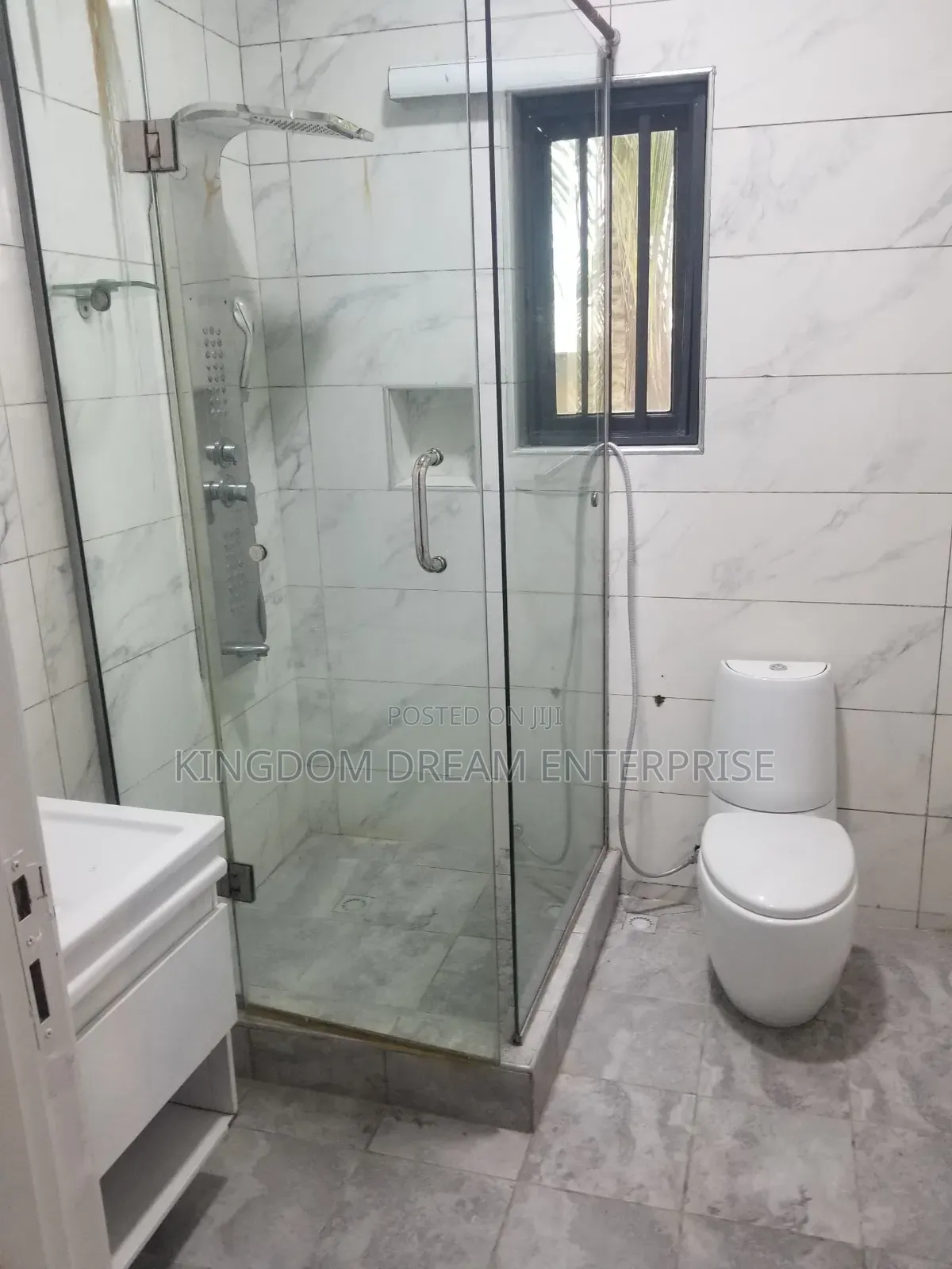 Studio Apartment in Victoria Island, Adeola Odeku for rent