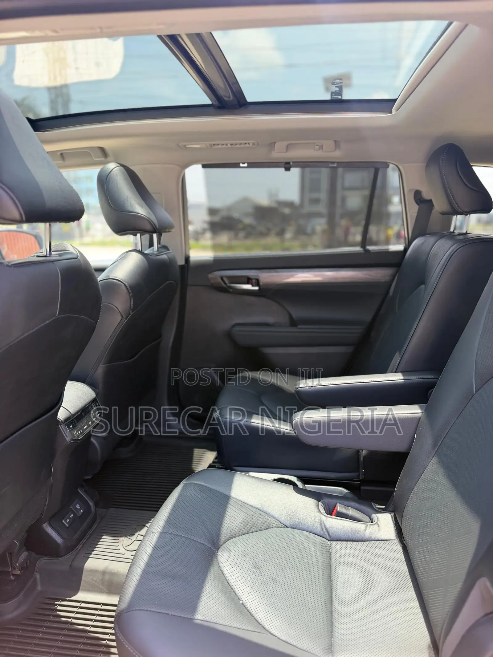 Toyota Highlander Platinum 2022 Blue