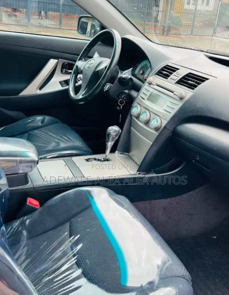 Toyota Camry 2008 Gray
