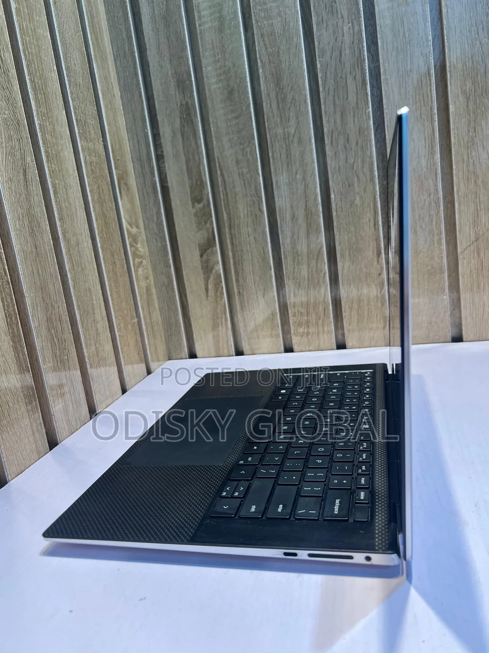 Laptop Dell XPS 15 9510 16GB Intel Core i9 SSD 1T