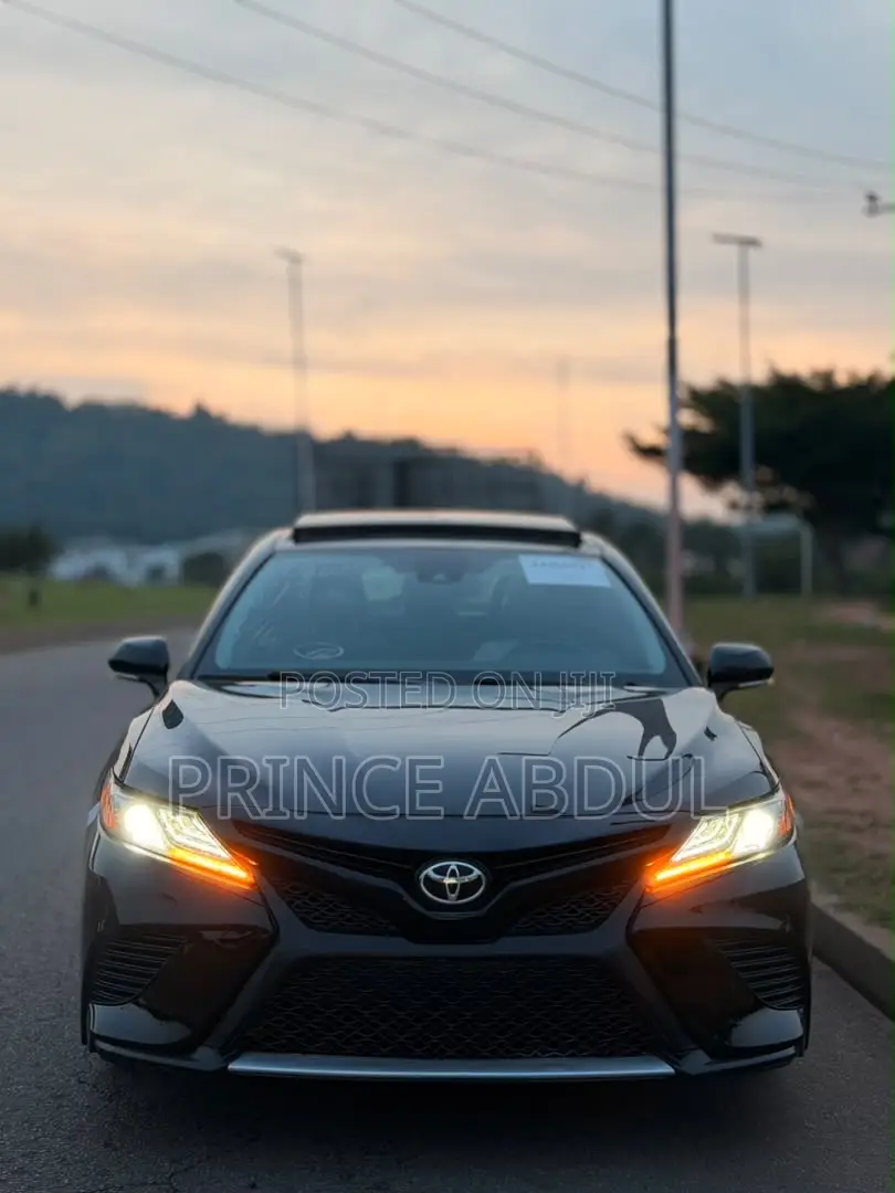 Toyota Camry 2020 Black