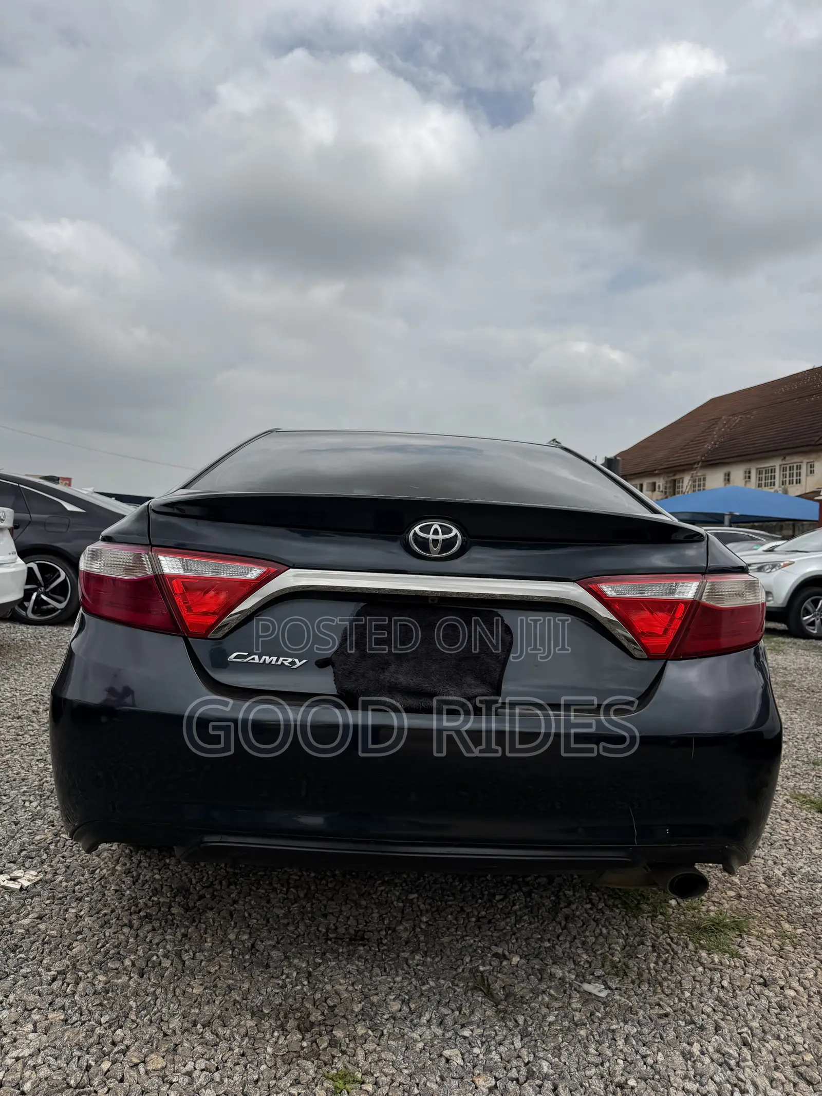 Toyota Camry SE 4dr Sedan (2.5L 4cyl 6A) 2016 Blue