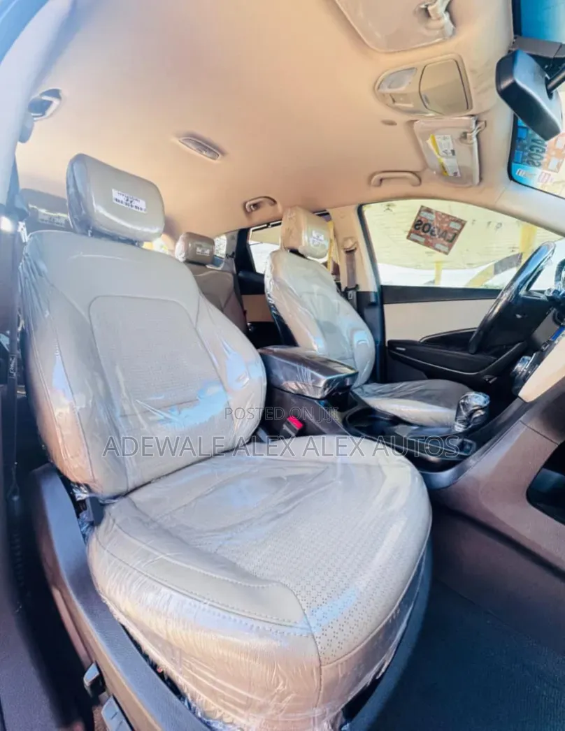 Hyundai Santa Fe 2014 Burgundy