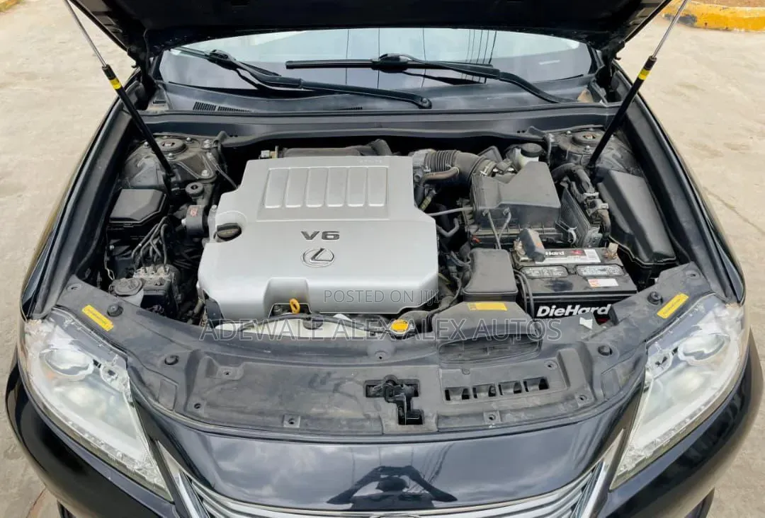 Lexus ES 2013 Black
