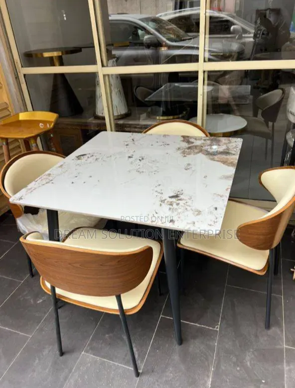 Standard 4 in 1 Dinning Table With Chairs