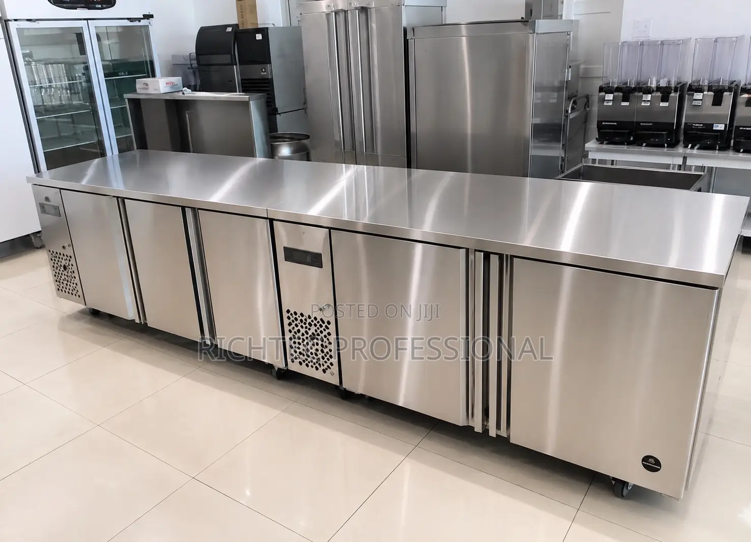 3 Doors Stainless Steel Undercounter Refrigerator Description