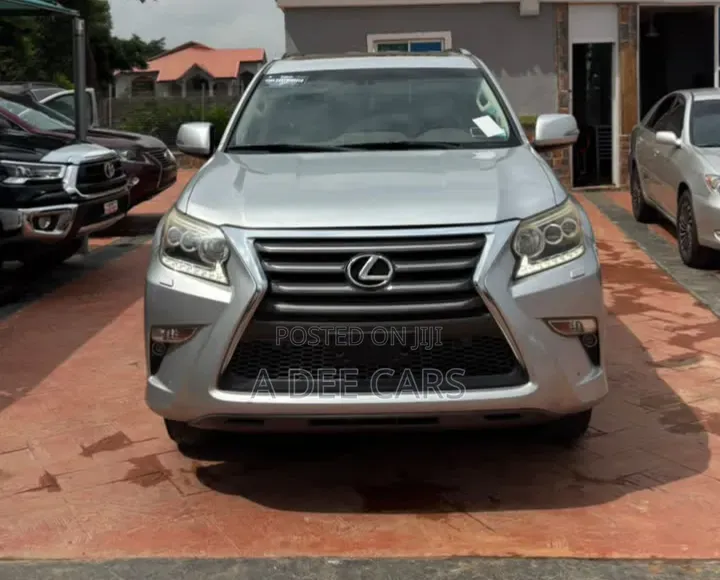 Lexus GX 2015 Silver