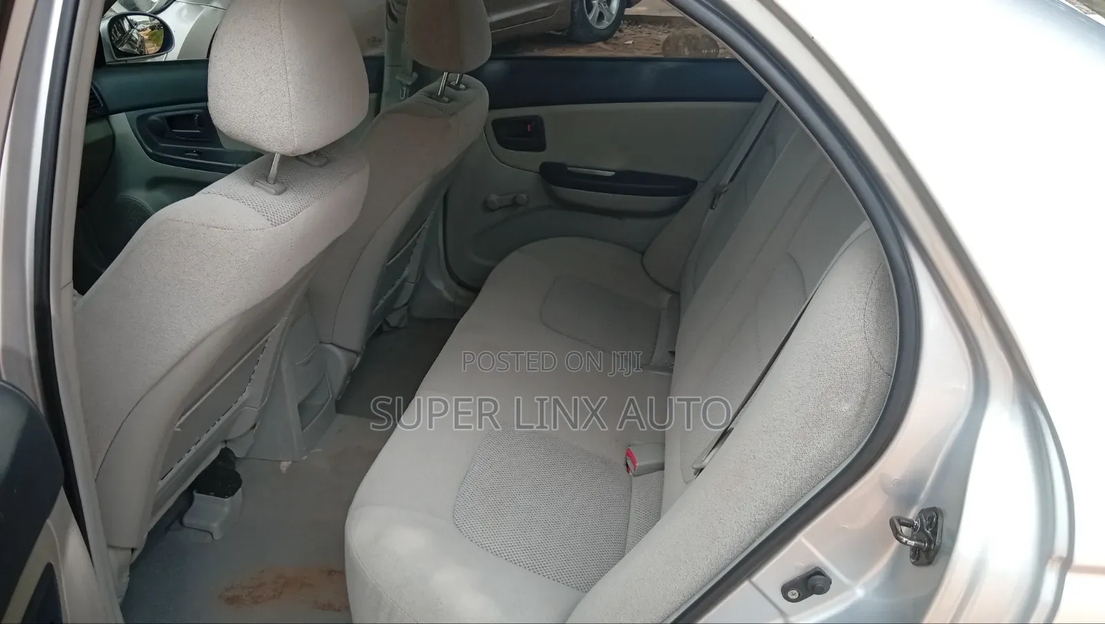 Kia Sorento 2005 Silver