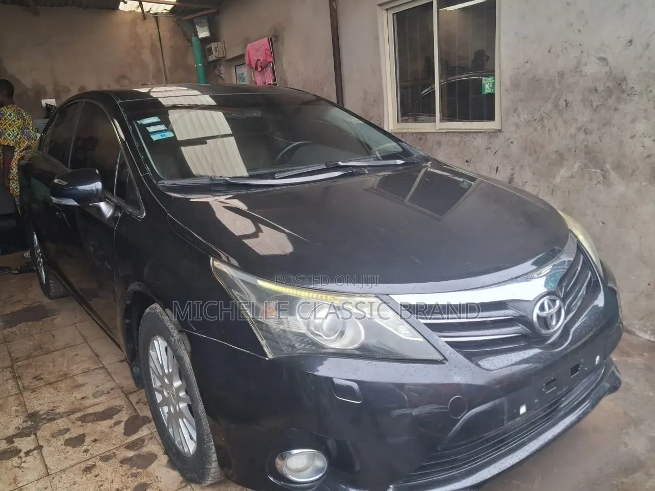 Toyota Avensis 2012 Black