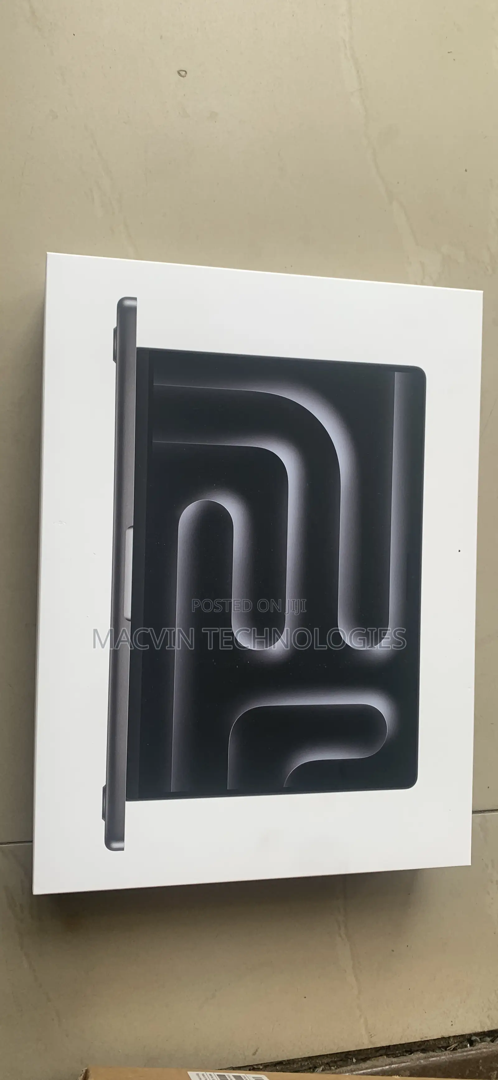 New Laptop Apple MacBook 24GB Intel Core i5 SSD 1T