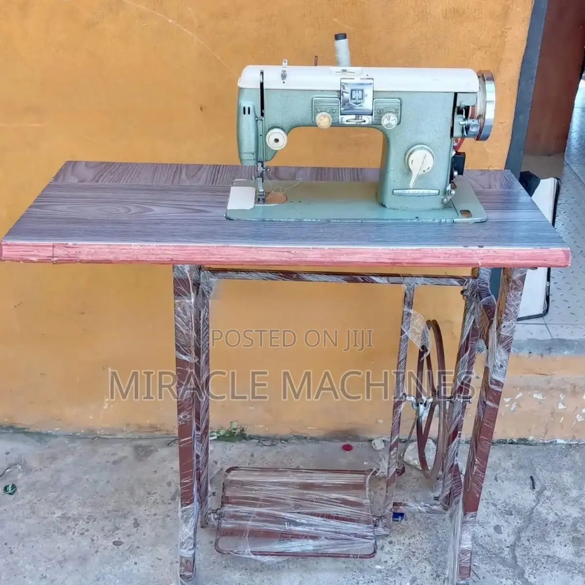 Manual and Electric Sewing Machine for Sale