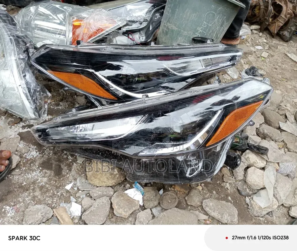 Corolla Cross Headlamp America