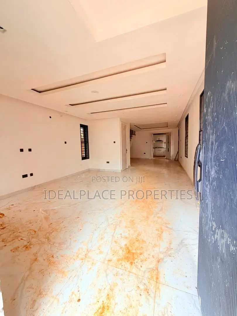 5bdrm Duplex in Ikeja GRA for sale