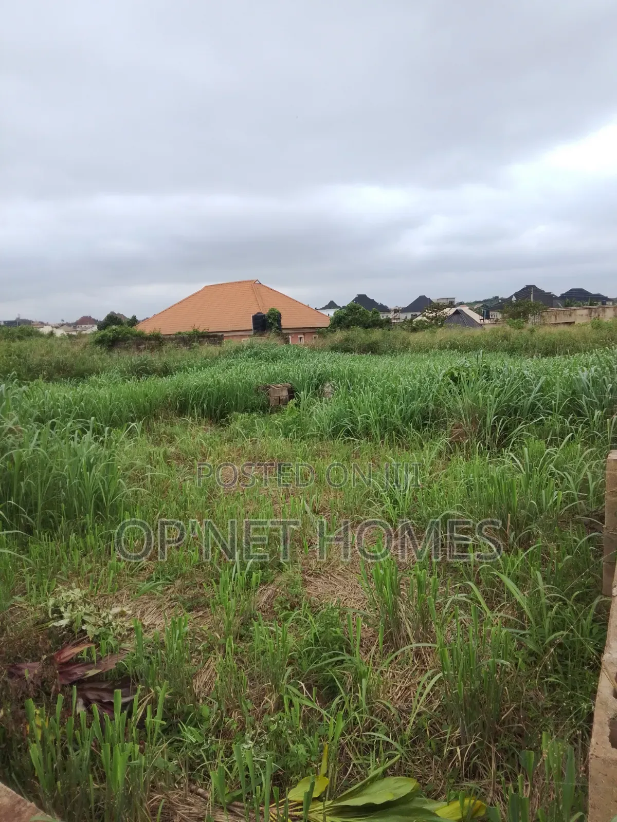 750sqm of Land Is Available