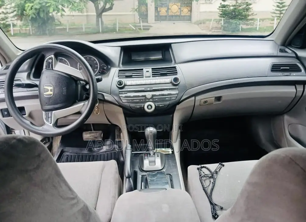 Honda Accord 2008 Silver