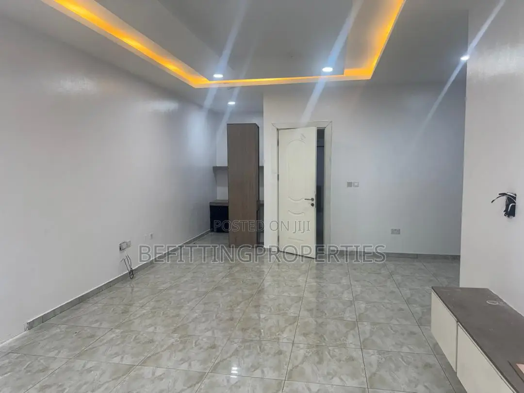4bdrm Duplex in Victoria Island for sale