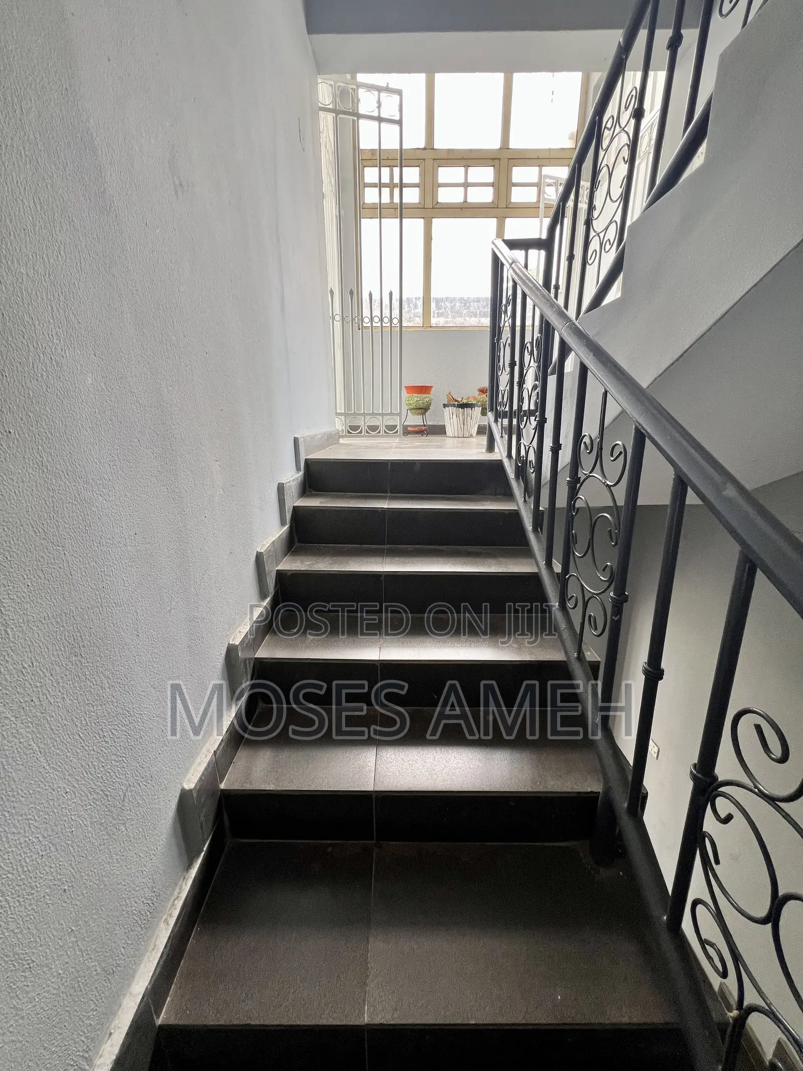 3bdrm Block of Flats in Jabi for rent