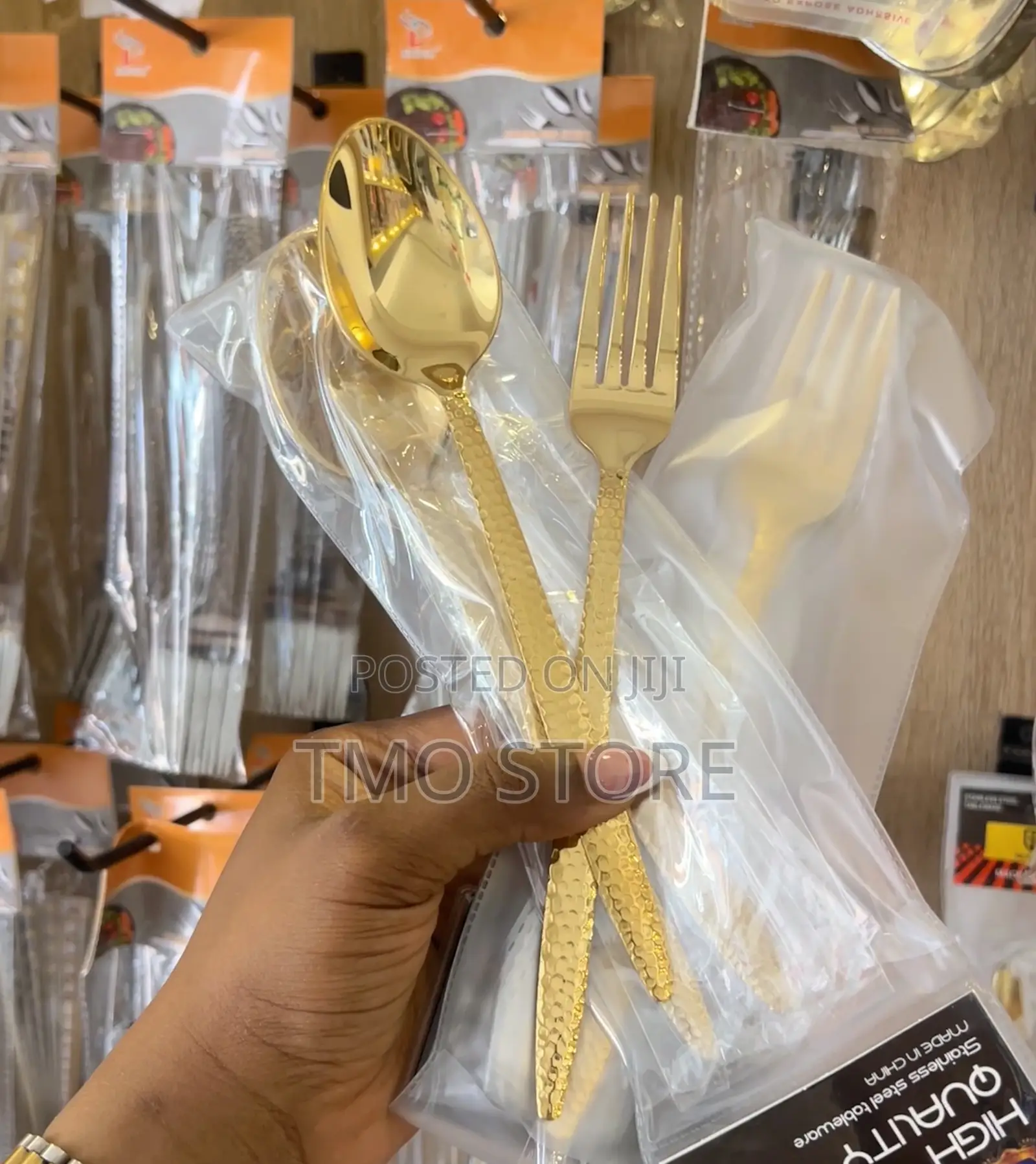 6pcs Spoons, Forks, Knives , Cutleries