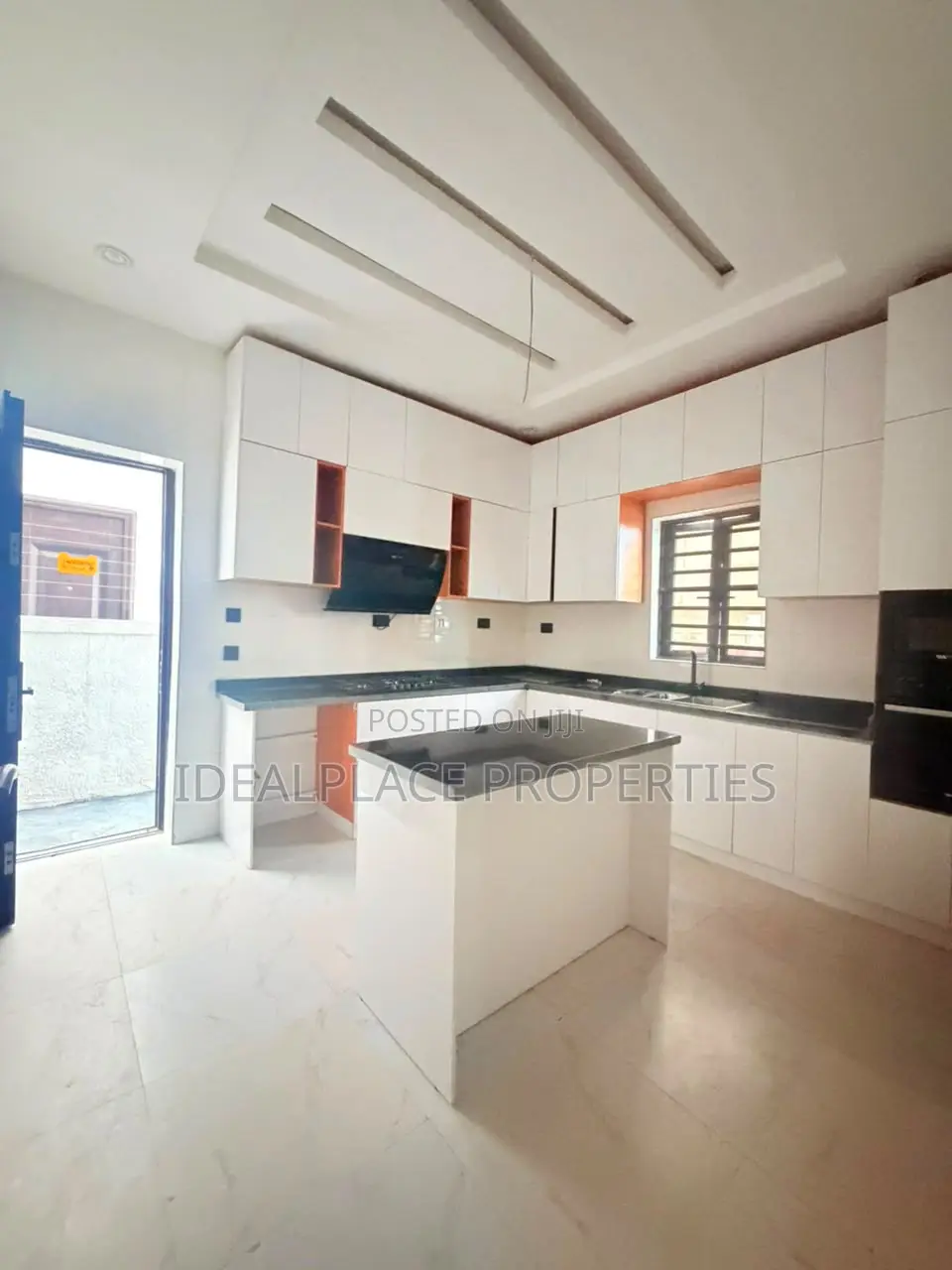 4bdrm Townhouse/Terrace in Ago Palace for sale