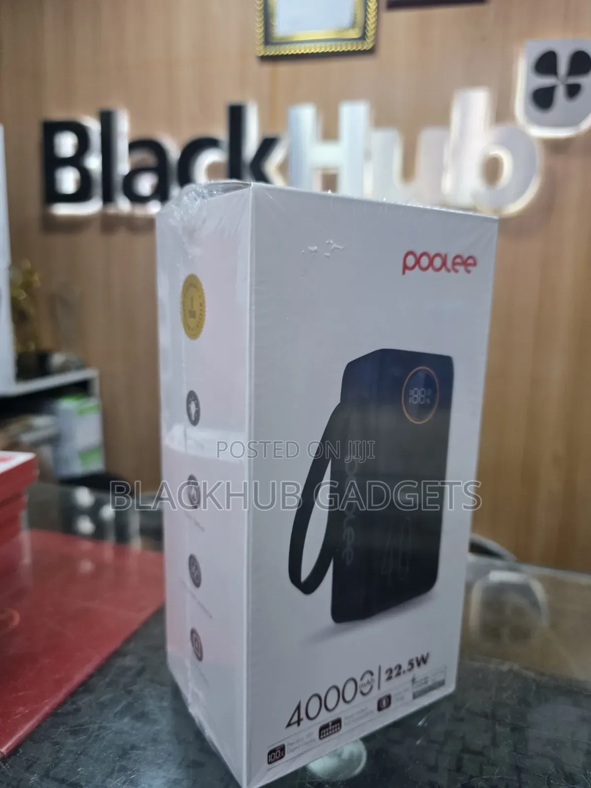 Poolee Power Bank 40000mah.
