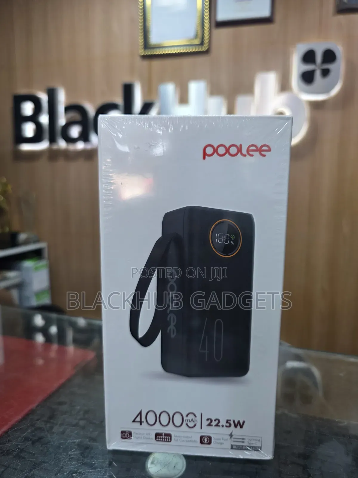 Poolee Power Bank 40000mah.