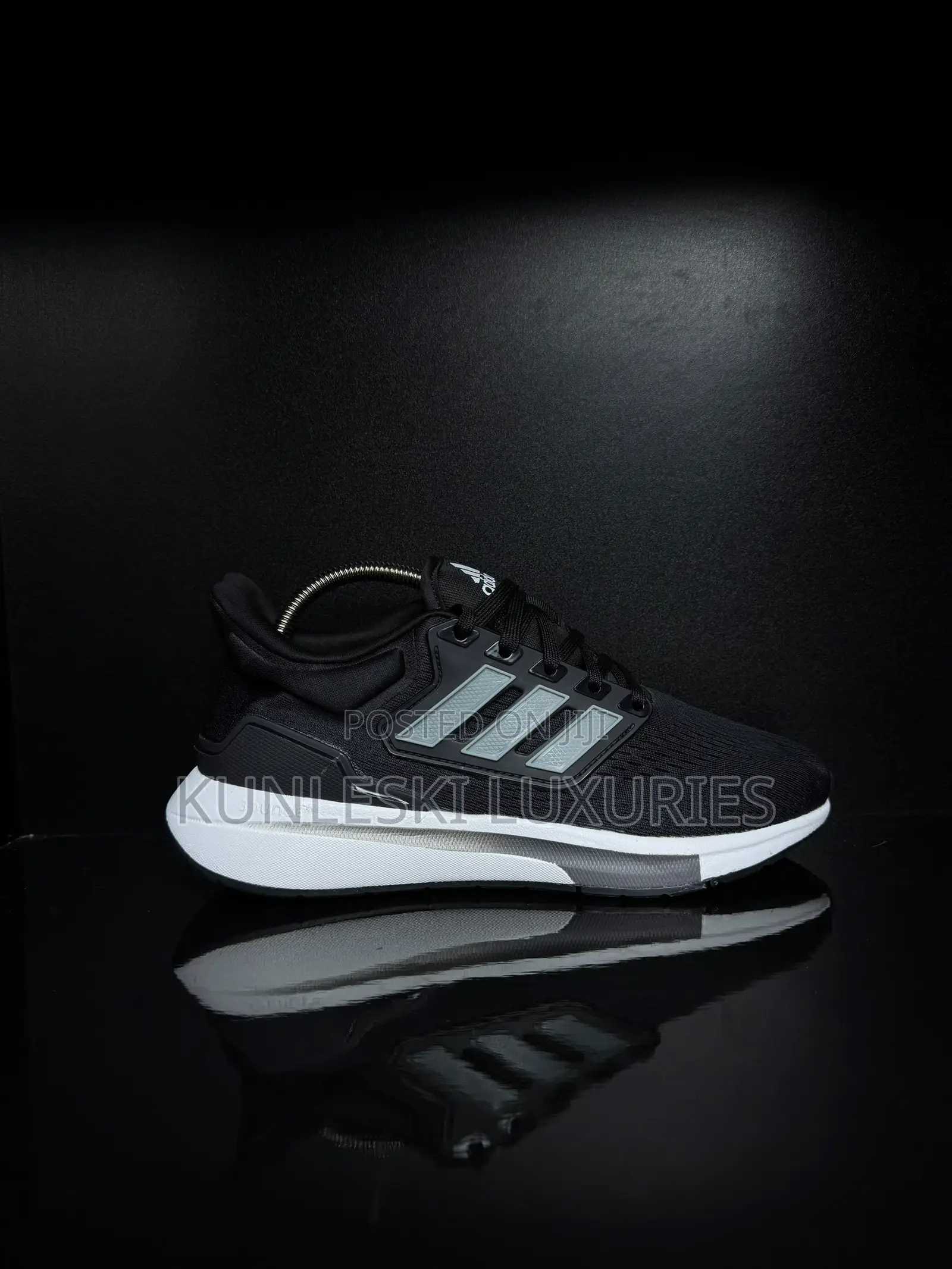 Original Adidas EQ21 Run Black / White Sneakers